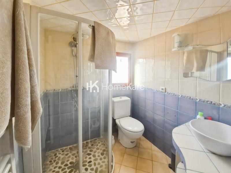 Maison - 190 m² - 8 pièces