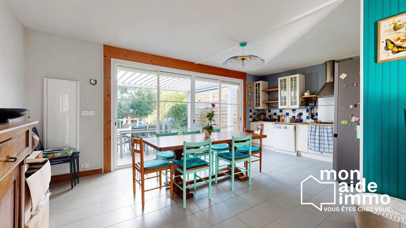 Maison - 129 m² - 6 pièces