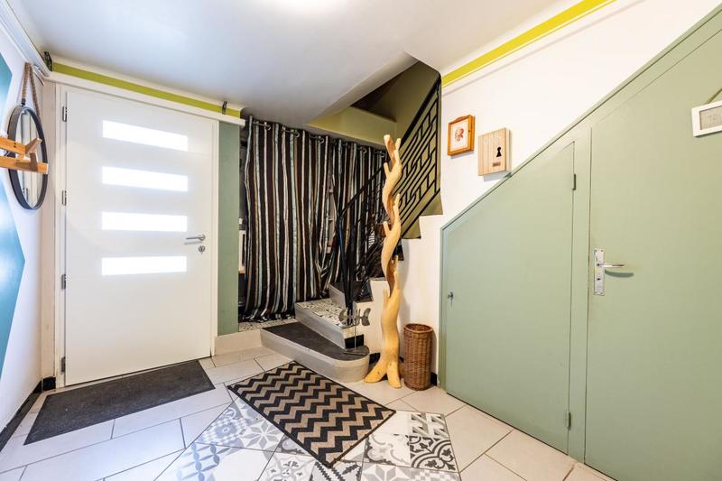 Maison - 136 m² - 5 pièces