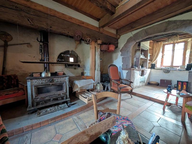 Maison en pierre - 200 m² - 5 pièces