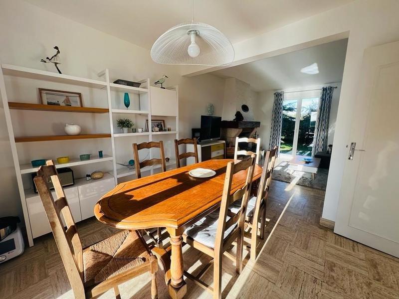 Maison - 105 m² - 4 pièces