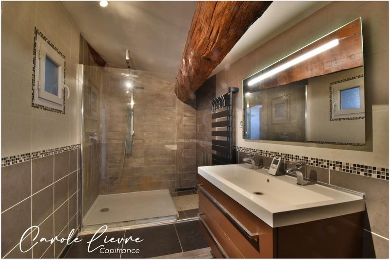 Appartement - 128 m² - 3 pièces