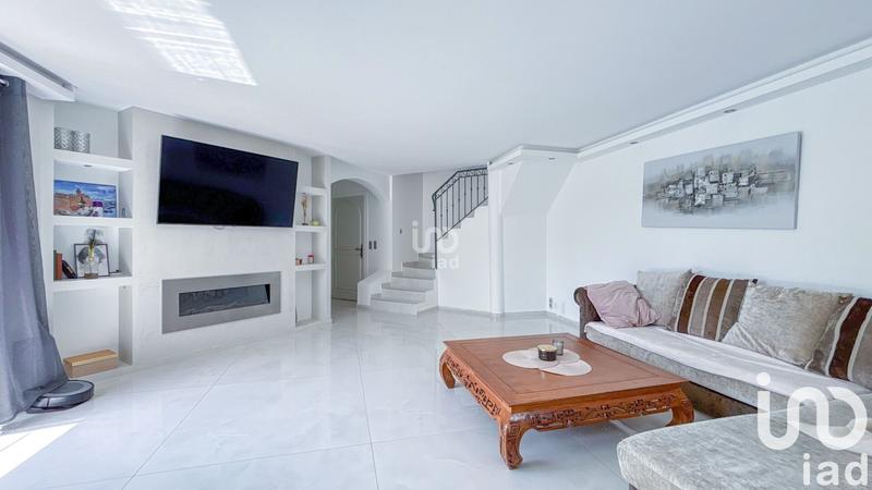 Maison - 187 m² - 7 pièces