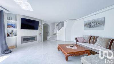 Maison - 187 m² - 7 pièces