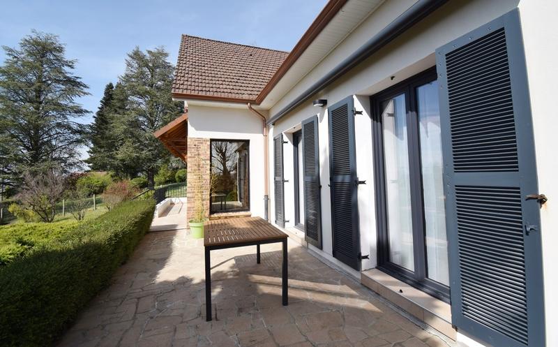 Maison - 150 m² - 5 pièces