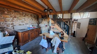 Grange - 80 m² - 4 pièces