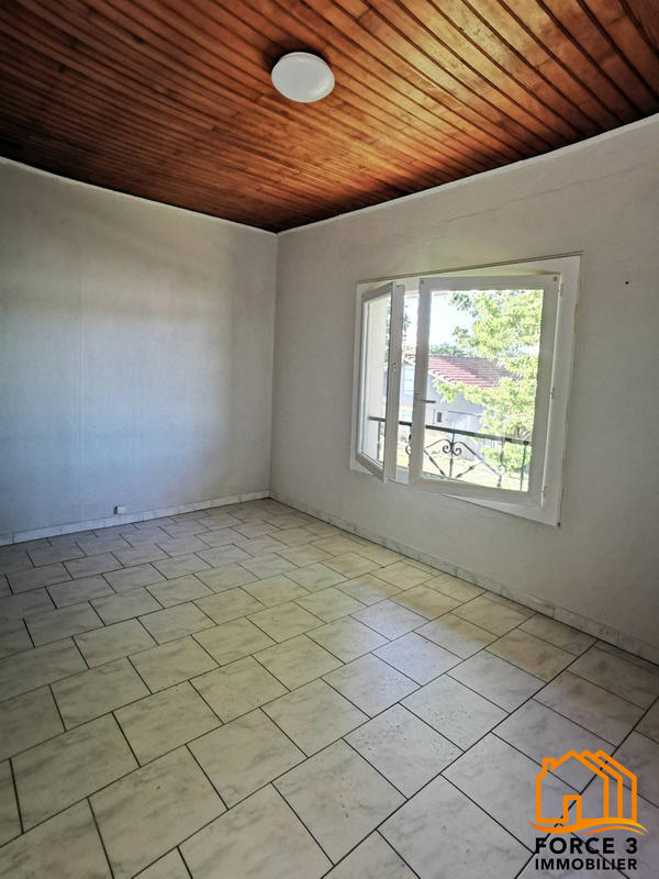 Maison - 139 m² - 6 pièces