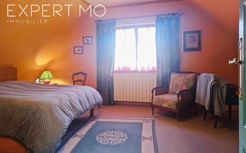 Maison - 200 m² - 6 pièces