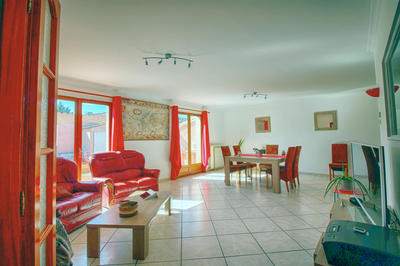 Villa - 190 m² - 9 pièces