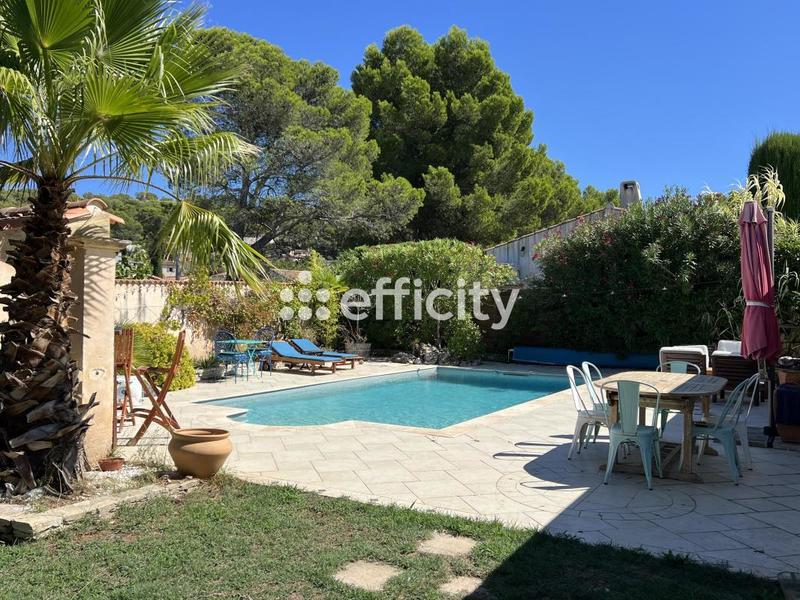 Maison - 153 m² - 5 pièces