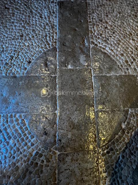 Maison en pierre - 195 m² - 7 pièces