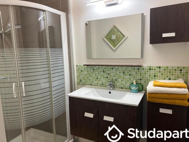 Appartement - 82 m² - 3 pièces