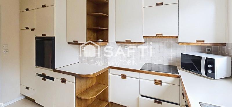 Appartement - 96 m² - 3 pièces