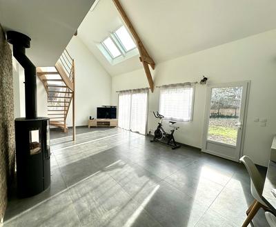 Maison - 170 m² - 6 pièces