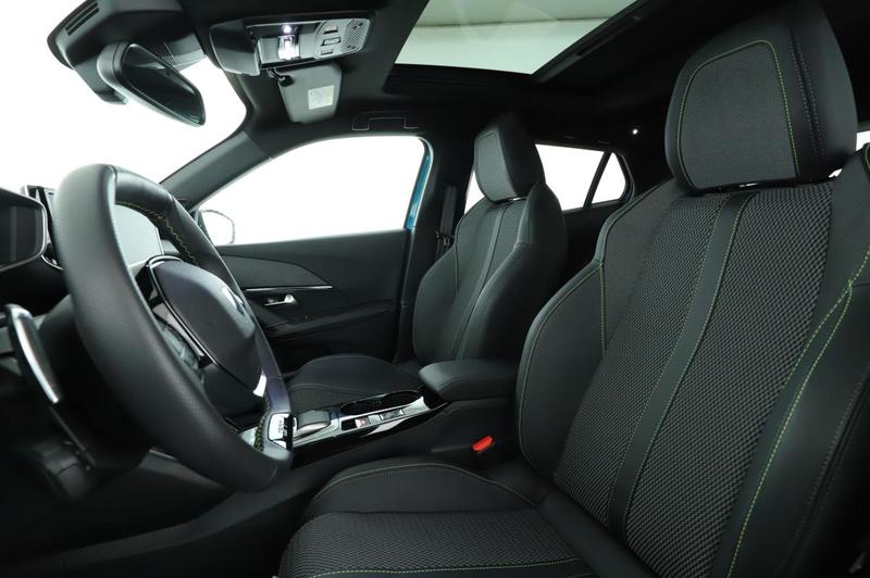 Peugeot 2008 1.2 Hybrid Gt e-Dcs6 136 ch