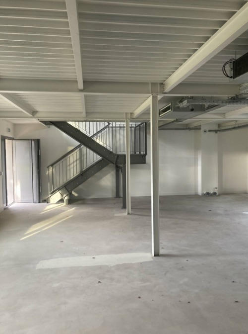 Local commercial - 92 m²