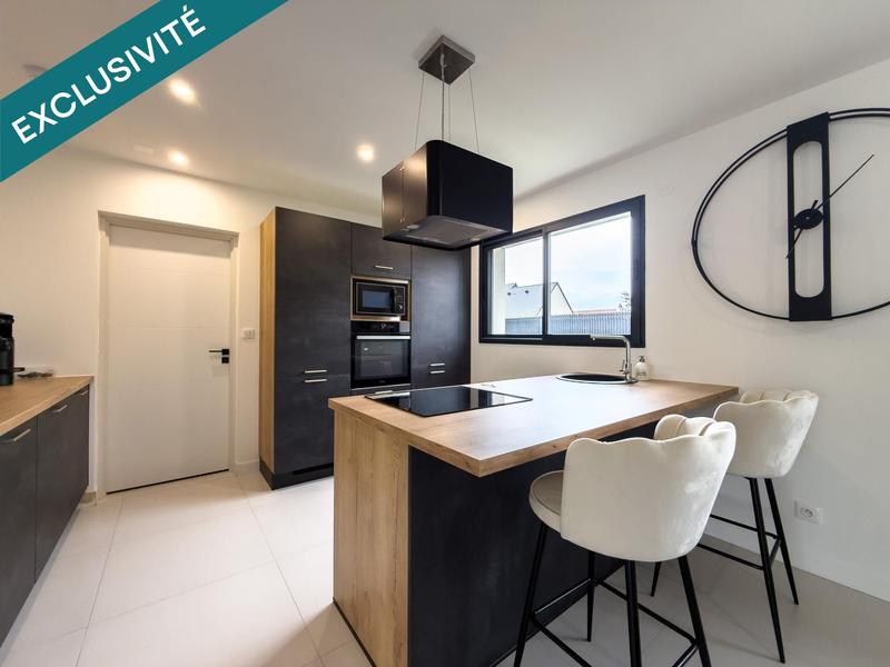 Maison - 142 m² - 5 pièces