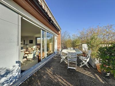 Appartement - 123 m² - 5 pièces