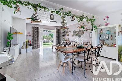 Maison - 143 m² - 5 pièces