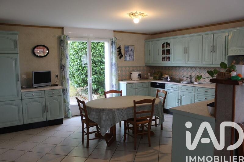 Maison - 183 m² - 7 pièces