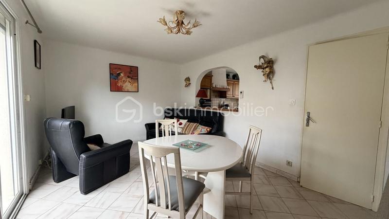 Maison - 85 m² - 6 pièces