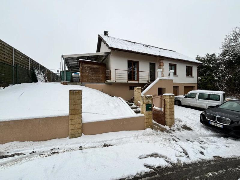 Maison - 110 m² - 6 pièces