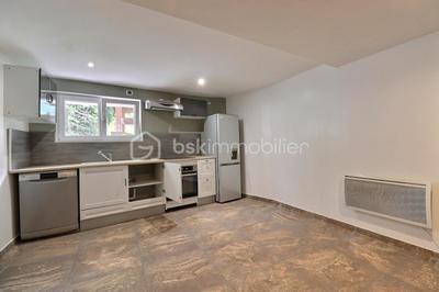 Maison en pierre - 133 m² - 5 pièces