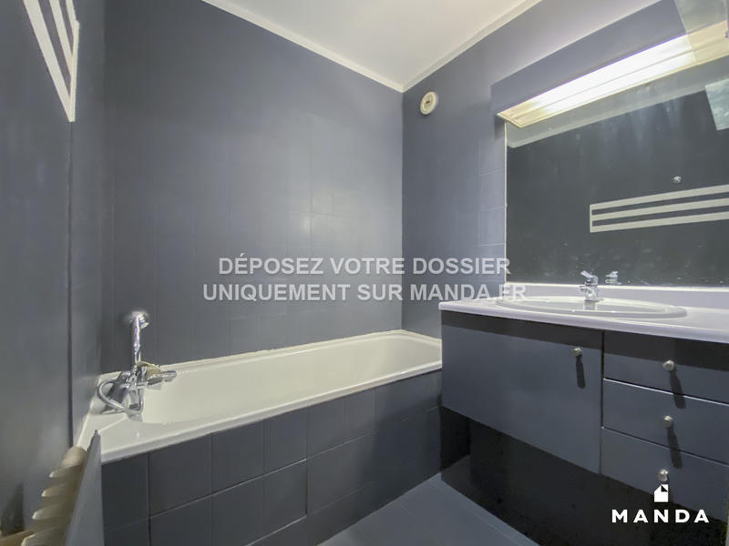 Chambre - 10 m² - 4 pièces