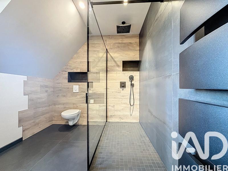 Maison - 174 m² - 6 pièces