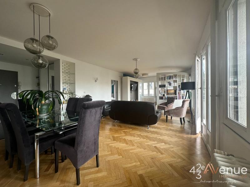 Appartement - 107 m² - 4 pièces