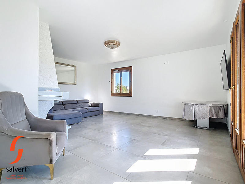 Maison - 122 m² - 6 pièces