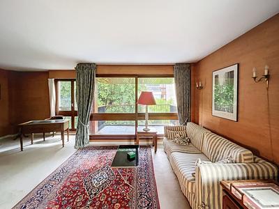 Appartement - 94 m² - 4 pièces