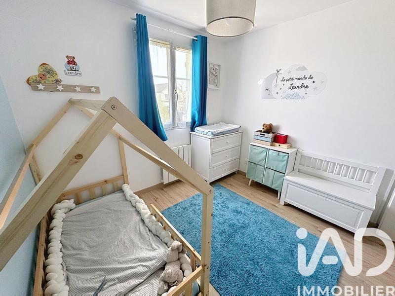 Maison - 93 m² - 5 pièces