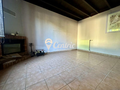 Maison - 80 m² - 5 pièces