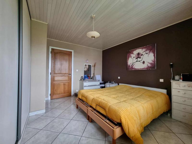 Maison traditionnelle - 200 m² - 7 pièces