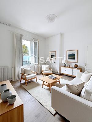 Bureau - 154 m² - 9 pièces