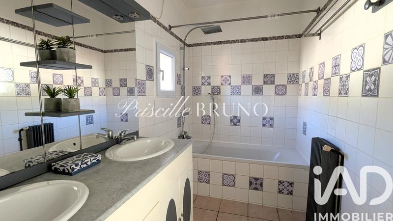 Maison - 82 m² - 4 pièces