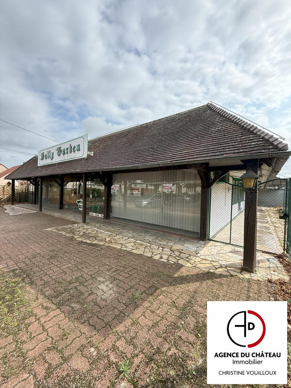 Local commercial - 825 m² - 6 pièces