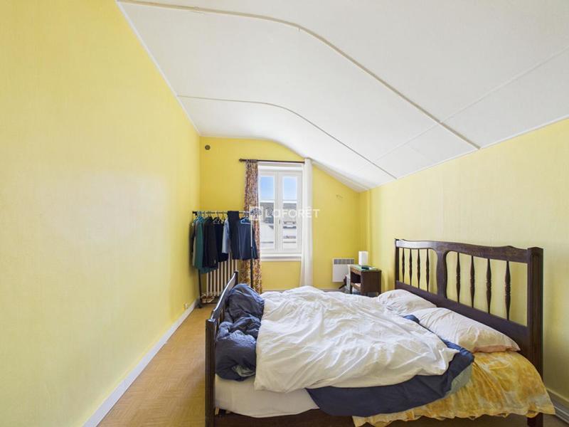 Maison - 147 m² - 7 pièces