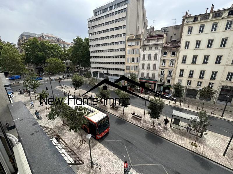 Appartement - 97 m² - 5 pièces