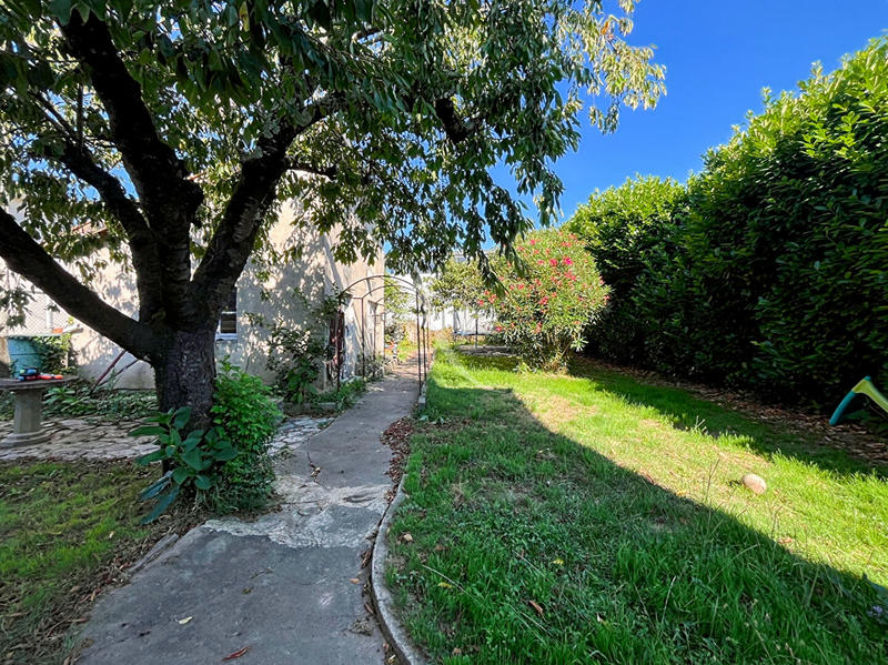 Maison - 175 m² - 6 pièces