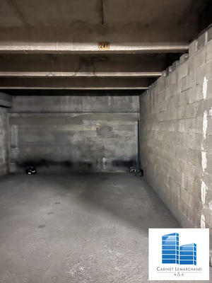 Parking / Garage - 10 m²