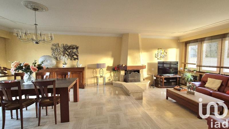 Maison - 142 m² - 6 pièces