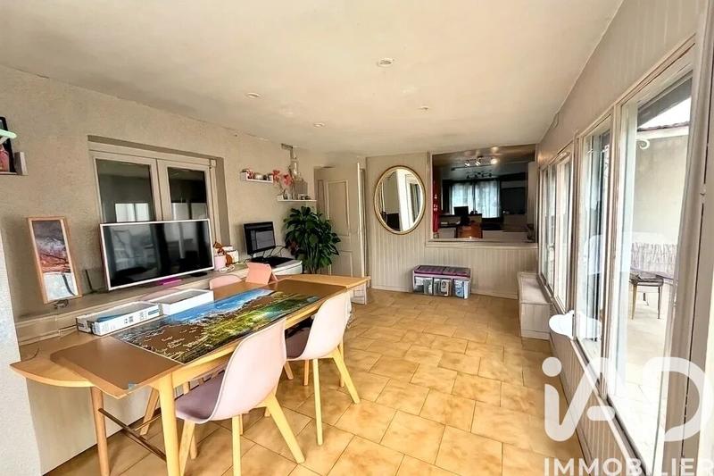 Maison - 79 m² - 5 pièces