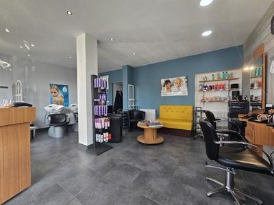 Beauté / Bien-être - 42 m²