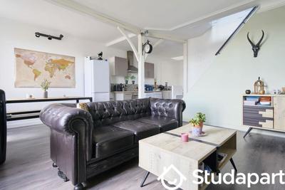 Chambre - 9 m² - 1 pièce