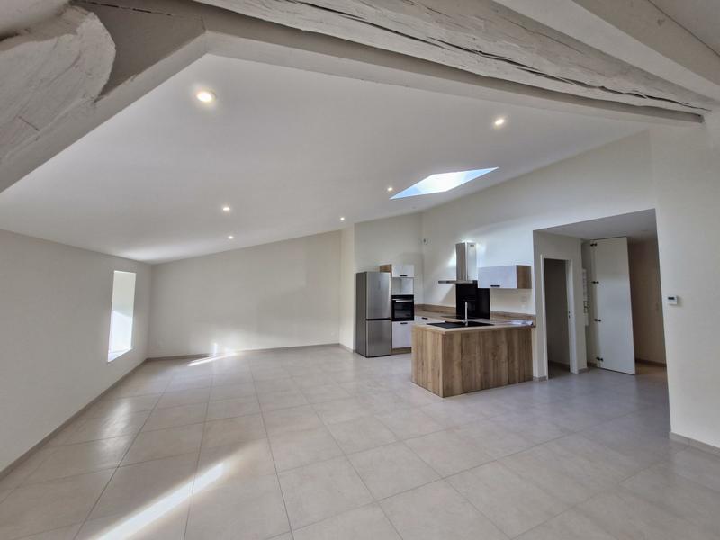 Appartement - 110 m² - 4 pièces