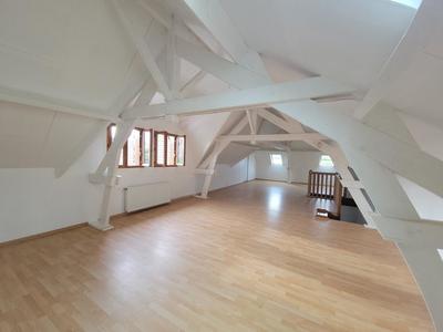 Maison - 160 m² - 4 pièces