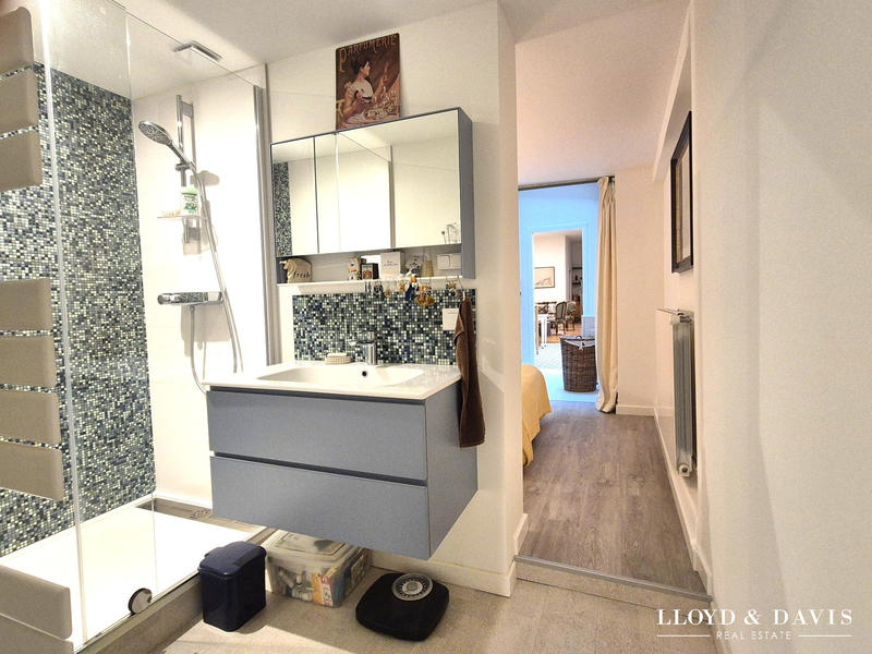 Appartement - 77 m² - 4 pièces