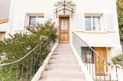 Maison - 149 m² - 7 pièces